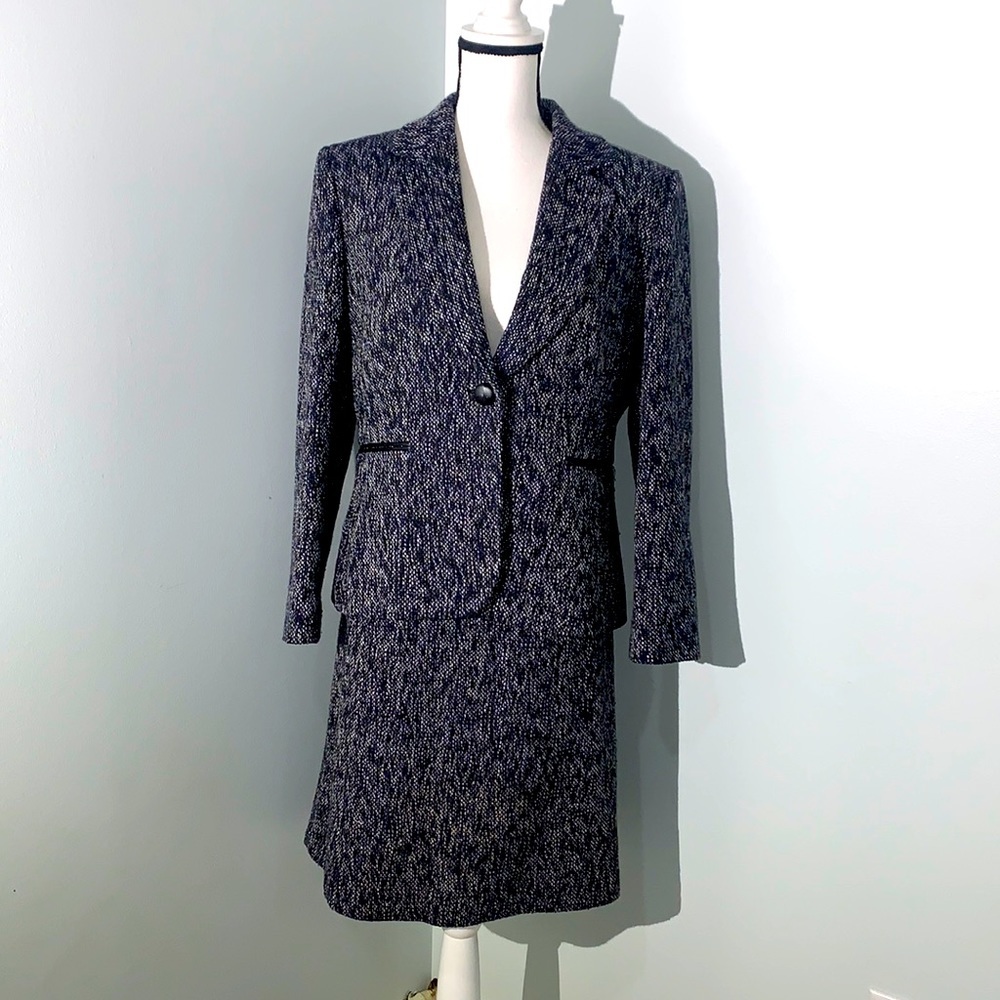Tahari Arthur S Levine Navy Metallic Tweed 2 Piece Skirt Set Size 12P Go…